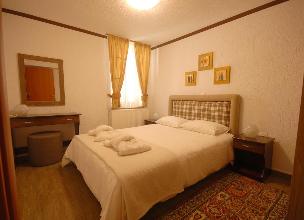 Omalia Village Ано Хора Екстериор снимка