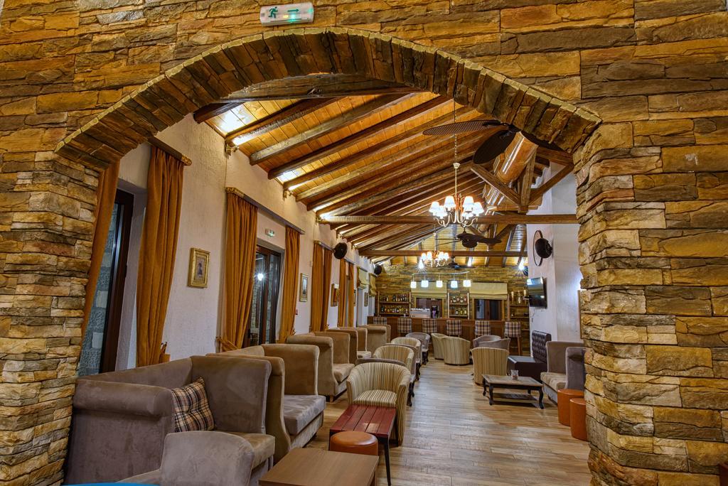 Omalia Village Ано Хора Екстериор снимка